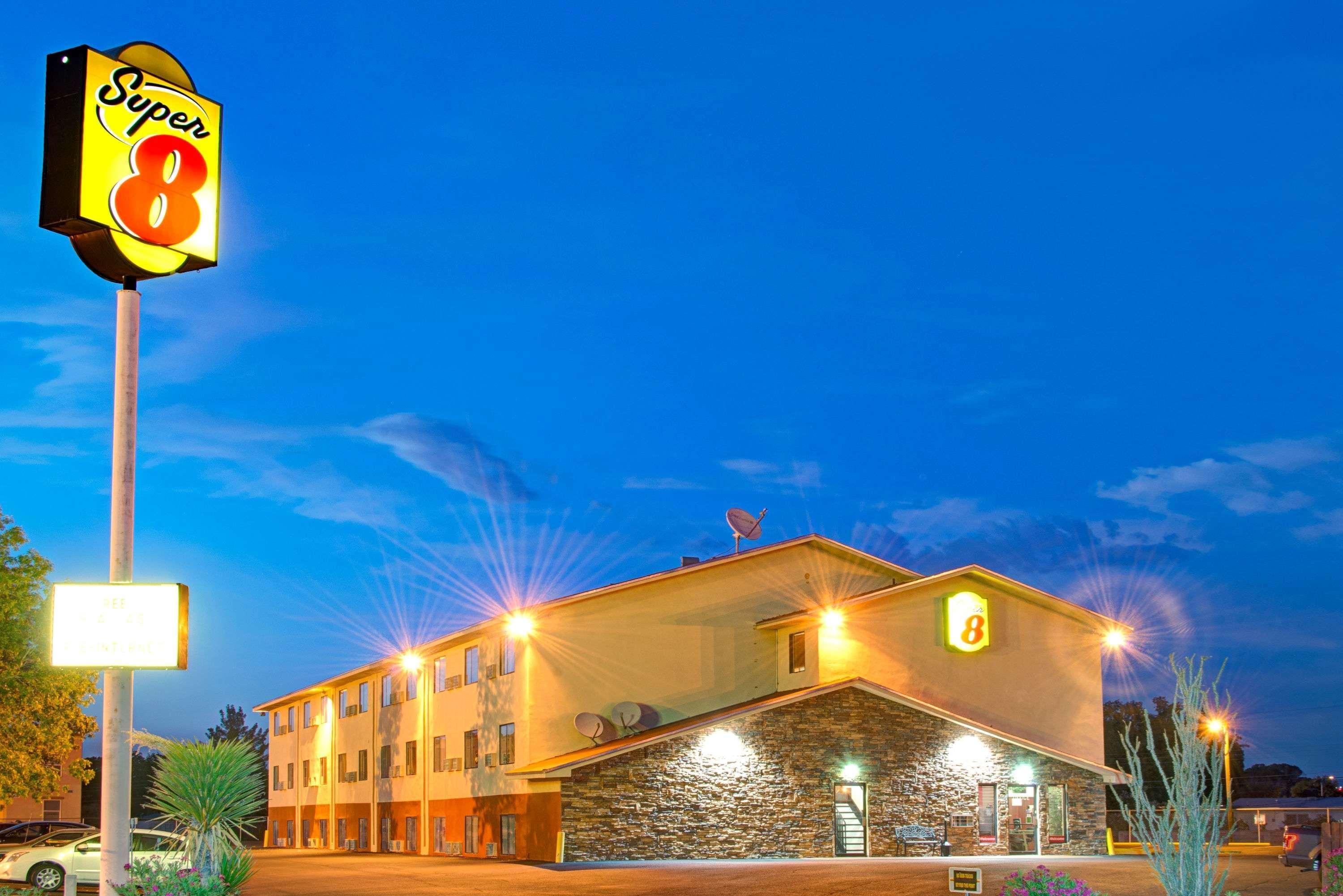 Super 8 By Wyndham Las Cruces University Area Exteriér fotografie